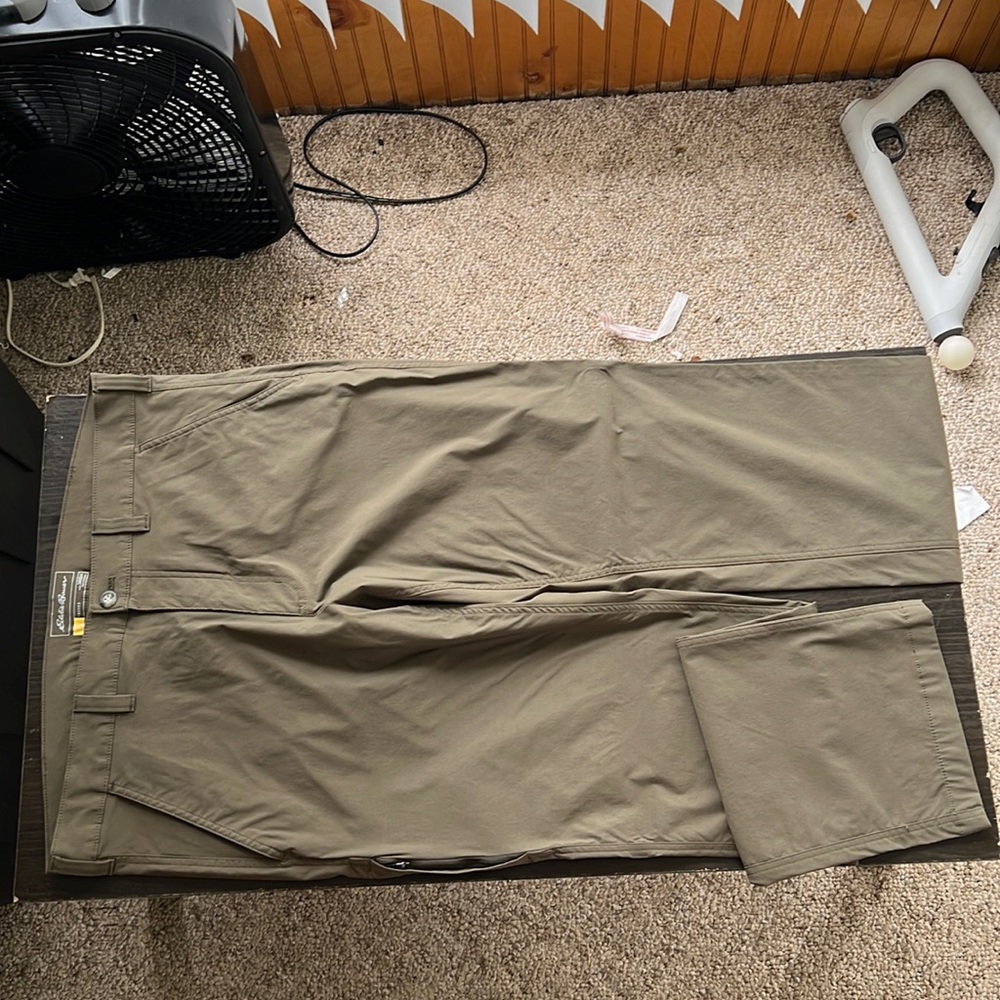 Eddie bauer guide chino pants size 38/34